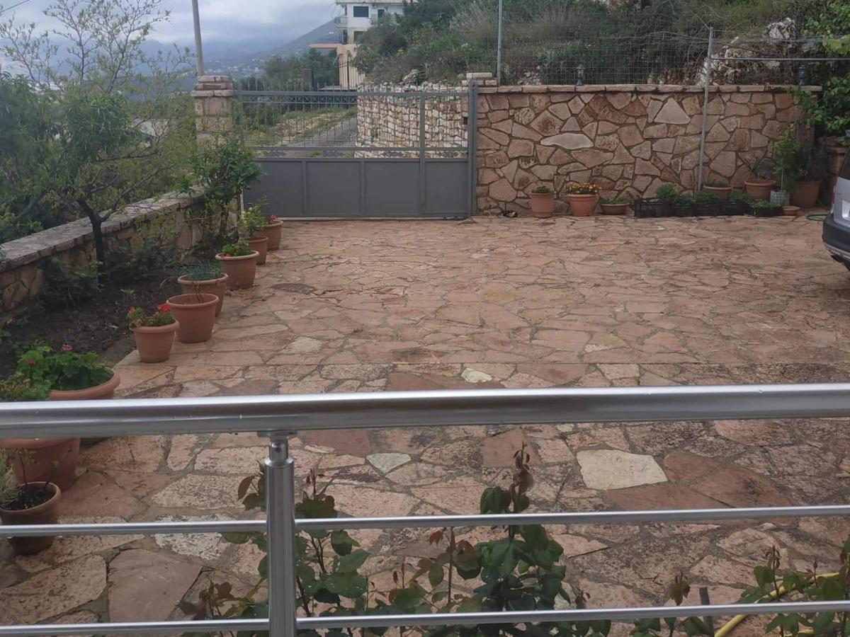 View Apartment Люкове Екстер'єр фото
